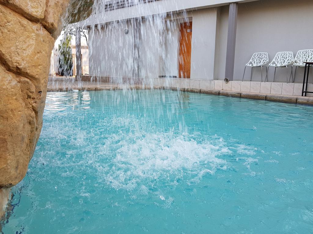 Batho Pele Lodge Gaborone Dış mekan fotoğraf